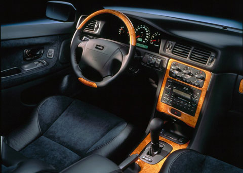 Cockpit des Volvo C70 von 1996 (© Volvo/Werk)
